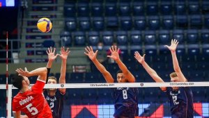 A Milli Erkek Voleybol Takımı grupta ilk mağlubiyetini aldı