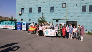 Avrupalı eğitimciler Melikgazi geri dönüşüm tesisine hayran kaldı