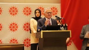 Başkan Büyükkılıç, yaygın ve yerel medya mensupları ile panelde buluştu