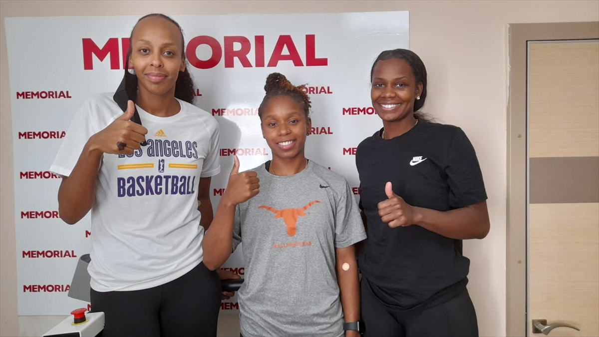 Bellona Kayseri Basketbol'un yeni transferleri Williams, Dean ve Abdi sağlık kontrolünden geçirildi