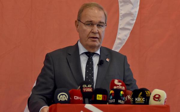 CHP'li Öztrak: Ülkenin en büyük beka sorunlarından biri düzensiz göç