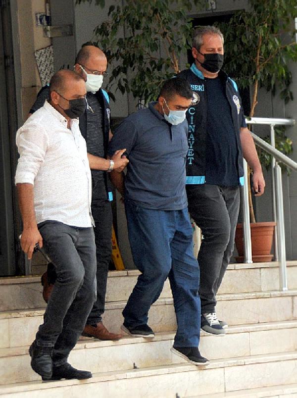 Elinde ipi görünce ağabeyi ve yengesini öldürmüş