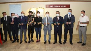 ERÜ İktisadi ve İdari Bilimler Fakültesinde Ahi Evran sınıfı açıldı