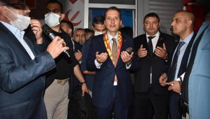 Fatih Erbakan: 83 milyonun yüzünü güldürmek üzere bu şanlı yürüyüşü başlattık