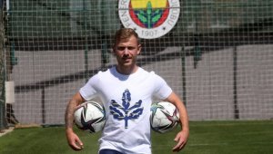 Fenerbahçe'nin yeni transferi Max Meyer, forma giymeye hazır
