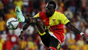 Göztepe'de Cherif Ndiaye taraftarlardan özür diledi: Niyetim bu değildi