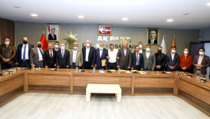 İYİ Parti'de istifa depremi: Tamamı AK Parti'ye geçti