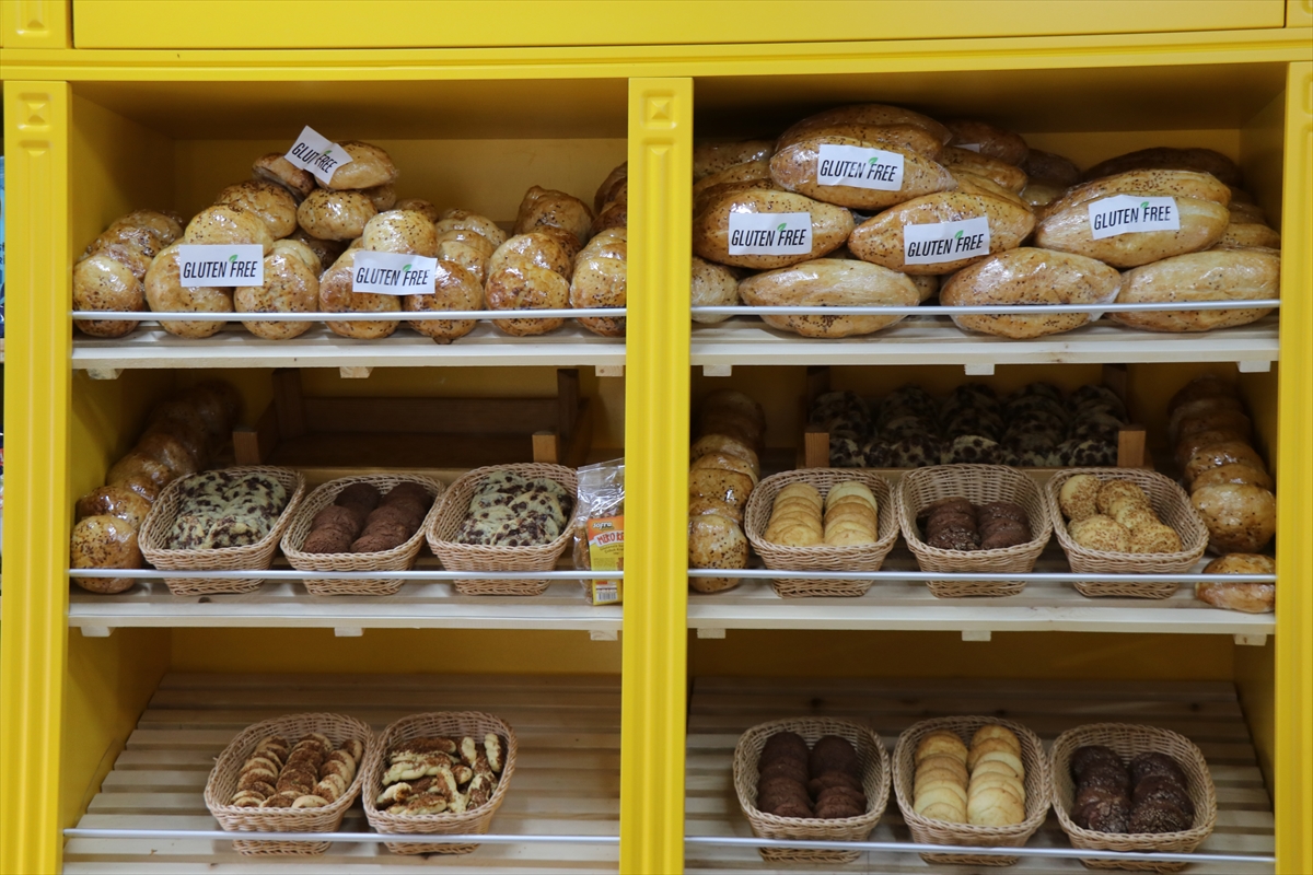 Kayseri'de çalışanları da çölyak hastası olan Glütensiz Kafe hizmete açıldı