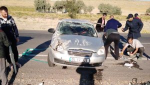 Kayseri'de otomobil takla attı: 4 yaralı