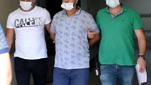 Komşusunu, oğlu top oynarken otomobiline zarar verdiği için öldürmüş - Yeniden