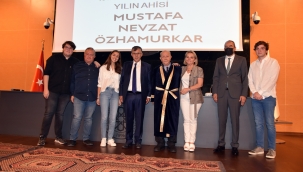 KTO'da Yılın Ahisi Özhamurkar'a Kaftanı törenle giydirildi