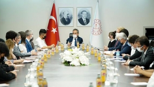 Milli Eğitim Bakanı Özer, okula devam oranını açıkladı