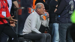 Mustafa Denizli: Beşiktaş'ı bu durumda yakalamak bizim için belki de bir şanstı