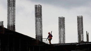 Müteahhitler, çimento fiyatlarının düşmesini bekliyor