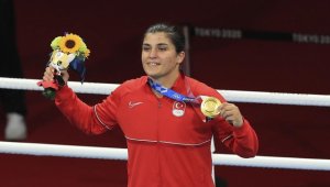 Olimpiyat şampiyonu milli boksör Busenaz hazırlıklara tenisle başlayacak