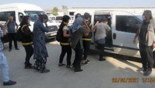 Pazarda yankesicilik yapıyorlardı! Hepsi yakalandı