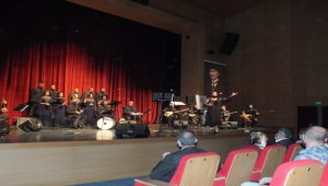 Sivas'ta THM Korosu konser verdi