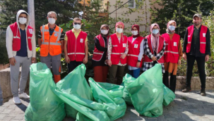 Talas Belediyesi'nden 'Dünya Temizlik Günü'nde anlamlı temizlik