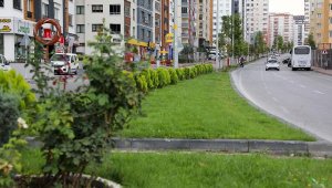 Talas'ta yeşil alan çalışmaları devam ediyor