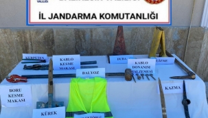 Yöntemleri bu defa işe yaramadı! Suçüstü yakalandılar