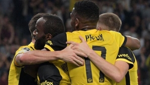Young Boys, Şampiyonlar Ligi'nde Manchester United’ı devirdi!