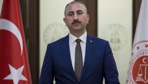 Adalet Bakanı Gül'den yeni anayasa açıklaması