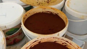 Antalya'da jandarmadan salça operasyonu: Tam 7.5 ton