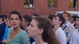 Aşk 101 Elif kimdir? Aşk 101 Elif'in gerçek adı ne? Ece Yüksel kaç yaşında, instagram adresi ne?