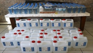 Balıkesir'de sahte içki operasyonunda 3 kişi gözaltına alındı