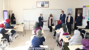 Başkan Büyükkılıç, İmam Hatipli öğrencilerle buluştu