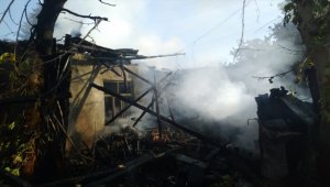 Beyşehir'de ev yangını