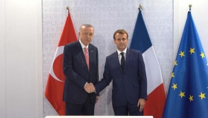 Cumhurbaşkanı Erdoğan, Fransa Cumhurbaşkanı Macron ile bir araya geldi