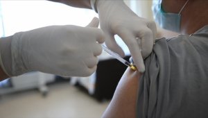 İki doz aşılamada 'mavi kategori'ye giren il sayısı 20'ye yükseldi