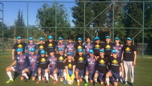 İstanbul Türkistan Spor gün sayıyor