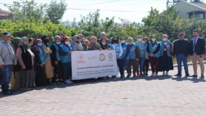 KADEM'in "Geleneksel Üretimin Genç Gönüllü Elçileri Projesi"nin katılımcıları Kalecik'te