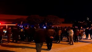 Karakeçili'de Cumhuriyetin 98. yıl dönümü fener alayı ile kutlandı