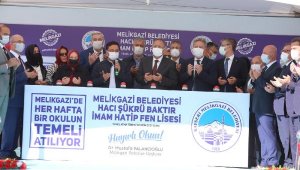Melikgazi'de Hacı Şükrü Baktır İmam Hatip Fen Lisesinin temeli atıldı