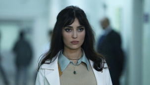 Merak uyandırdı: Bir Zamanlar Çukurova Müjgan kimdir, kaç yaşında? Melike İpek Yalova oynadığı diziler!