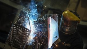 Sanayi üretimi verileri yıl sonunda yüzde 9'un üzerinde büyümeye işaret ediyor