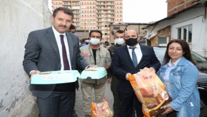 Sivas Valisi Salih Ayhan'dan hayvanseverlere ziyaret