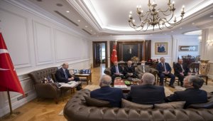 Bakan Soylu, Kamu Yararına Çalışan Türkiye Polis Emeklileri Sosyal Yardımlaşma Derneği heyetini kabul etti