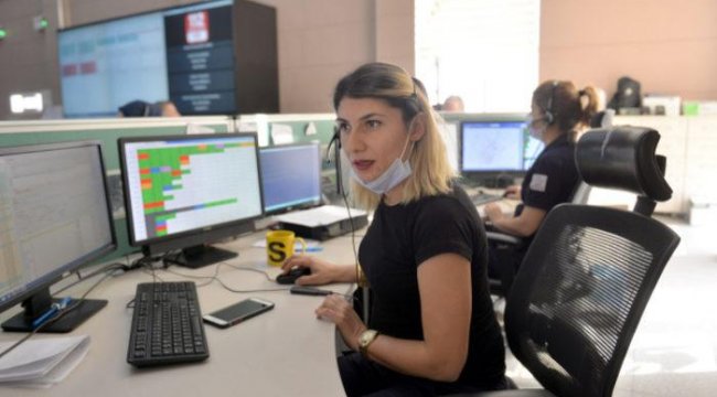 Bıktıran çağrı! 'Acil Çağrı Merkezi'ni arayıp, oğluna kız arayan bile var