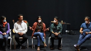 Bursa festival ile tiyatroya doydu