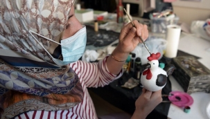 Bursa Osmangazi'de peçetelerden sanat eseri