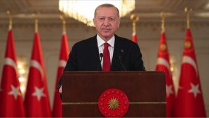 Cumhurbaşkanı Erdoğan, Kılıçdaroğlu'ndan kazandığı tazminatı burs olarak bağışladı 