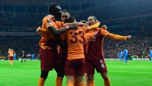 Galatasaray, UEFA Avrupa Ligi'ne 4. torbadan girip lider olan tek takım