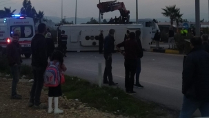 İşçileri taşıyan midibüsler çarpıştı: 45 yaralı