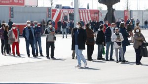 İspanya'da Kovid-19'da yeni vakalar ve ölü sayıları yeniden artışa geçti