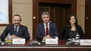 İsviçreli ilaç firması Novartis'ten Türkiye'de 2,4 milyar dolarlık 'sosyal etki'