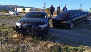 İYİ Parti Genel Başkanı Akşener'in konvoyunda kaza